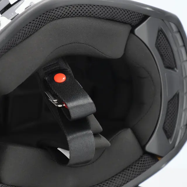 AC Helmets Profile Junior Finns i flera varianter 
