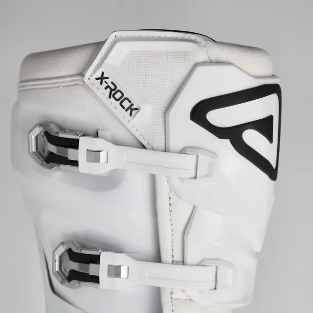 AC Boots X-Rock Mm Two Finns i flera varianter 