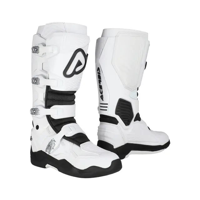 AC Boots Whoops Finns i flera varianter 