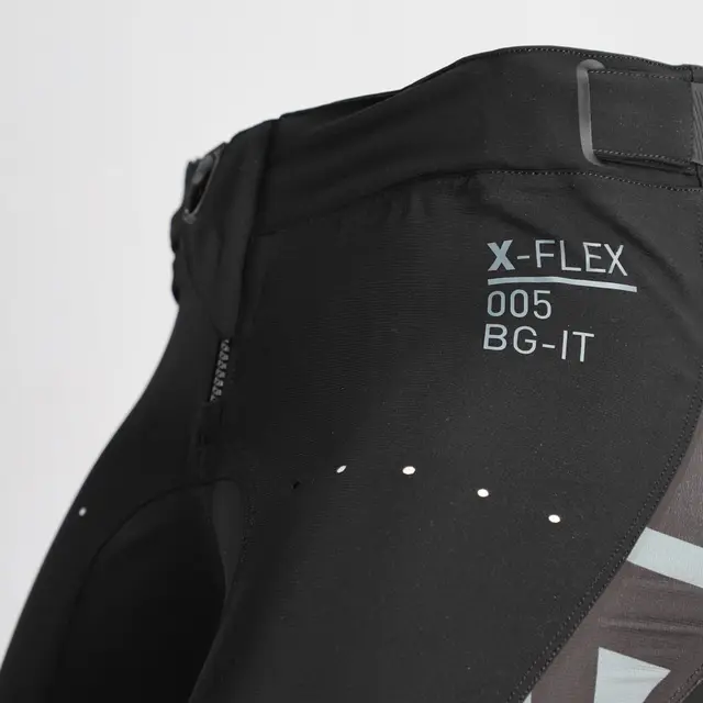 AC Pants X-Flex 2.0 Anaheim Finns i flera varianter 