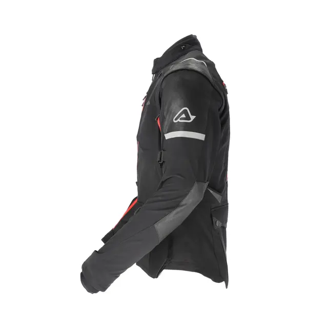 AC Jacket Rally Pro Finns i flera varianter 
