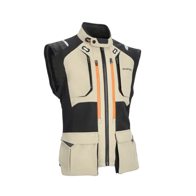 AC Jacket Rally Pro Finns i flera varianter 