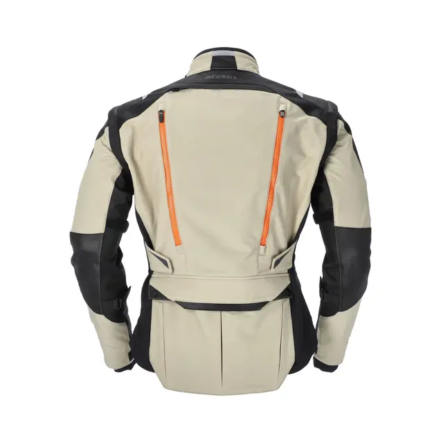 AC Jacket Rally Pro Finns i flera varianter 