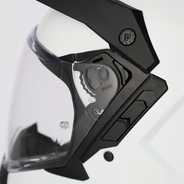 AC Helmet Assault White 