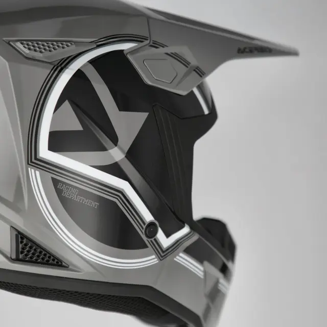 AC Helmet Whoops Finns i flera varianter 