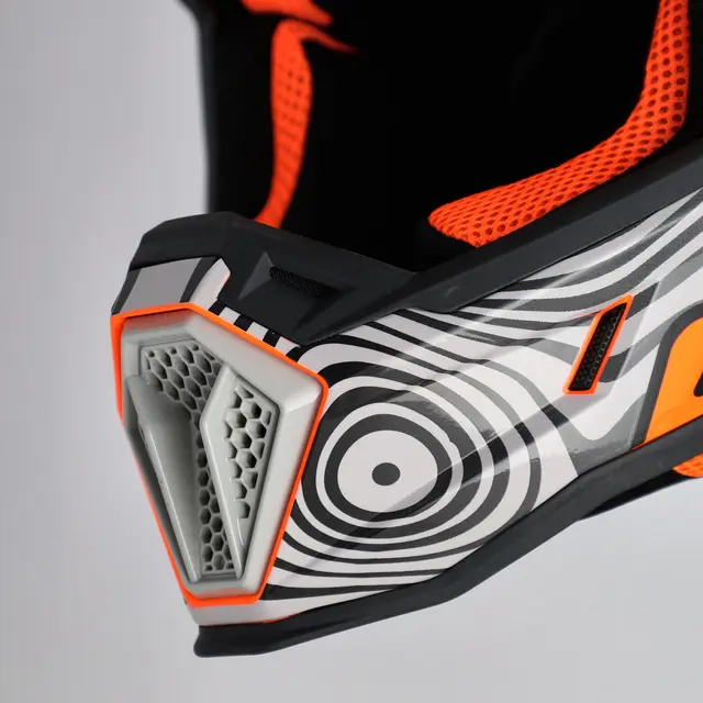 AC Helmet Whoops Finns i flera varianter 