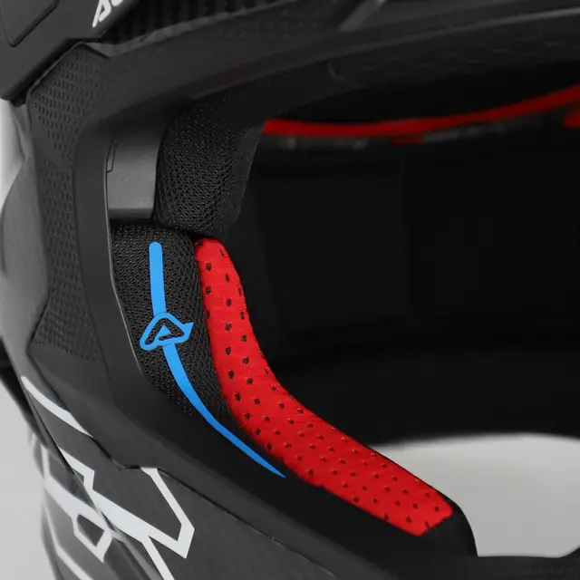 AC Helmet Airstrike-C Finns i flera varianter 