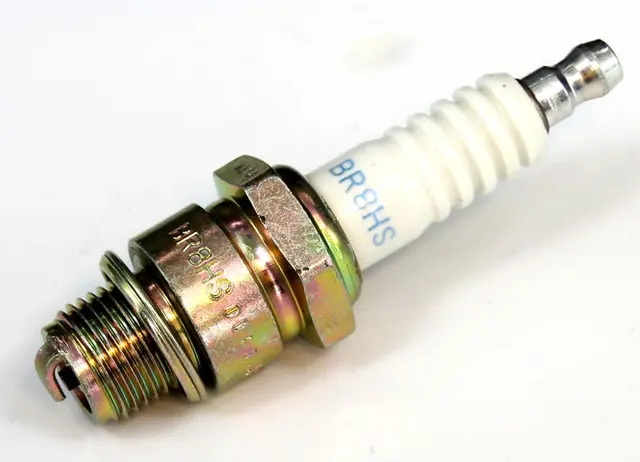 NGK Tennplugg BR8HS Tennplugg fra verdens ledende produsent 