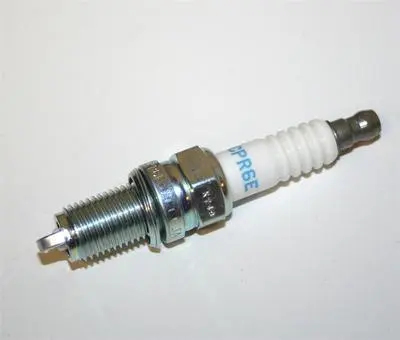 NGK Tennplugg DCPR6E Tennplugg fra verdens ledende produsent 